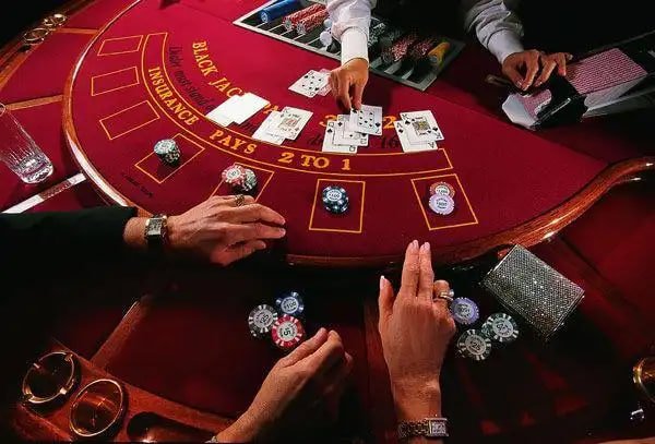 xx000 Live Casino Baccarat နှင့် Roulette ရလဒ် Real-time