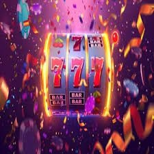 xx000 ဘင်ဂို APP မြန်မာ မိုဘိုင်းဖုန်း Online Bingo ကစားနေသောပုံ